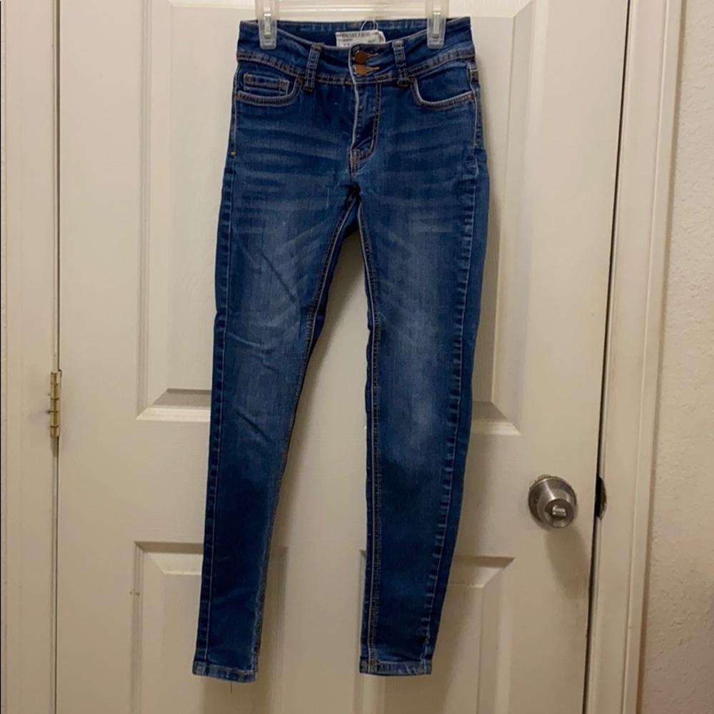 Encore skinny jeans size 0